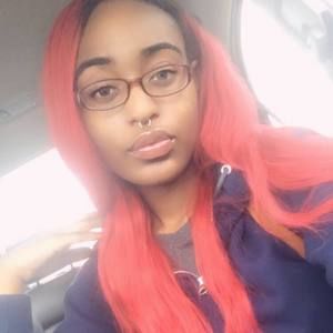 Meet your Posher, Dinah